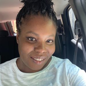 Meet your Posher, Regina